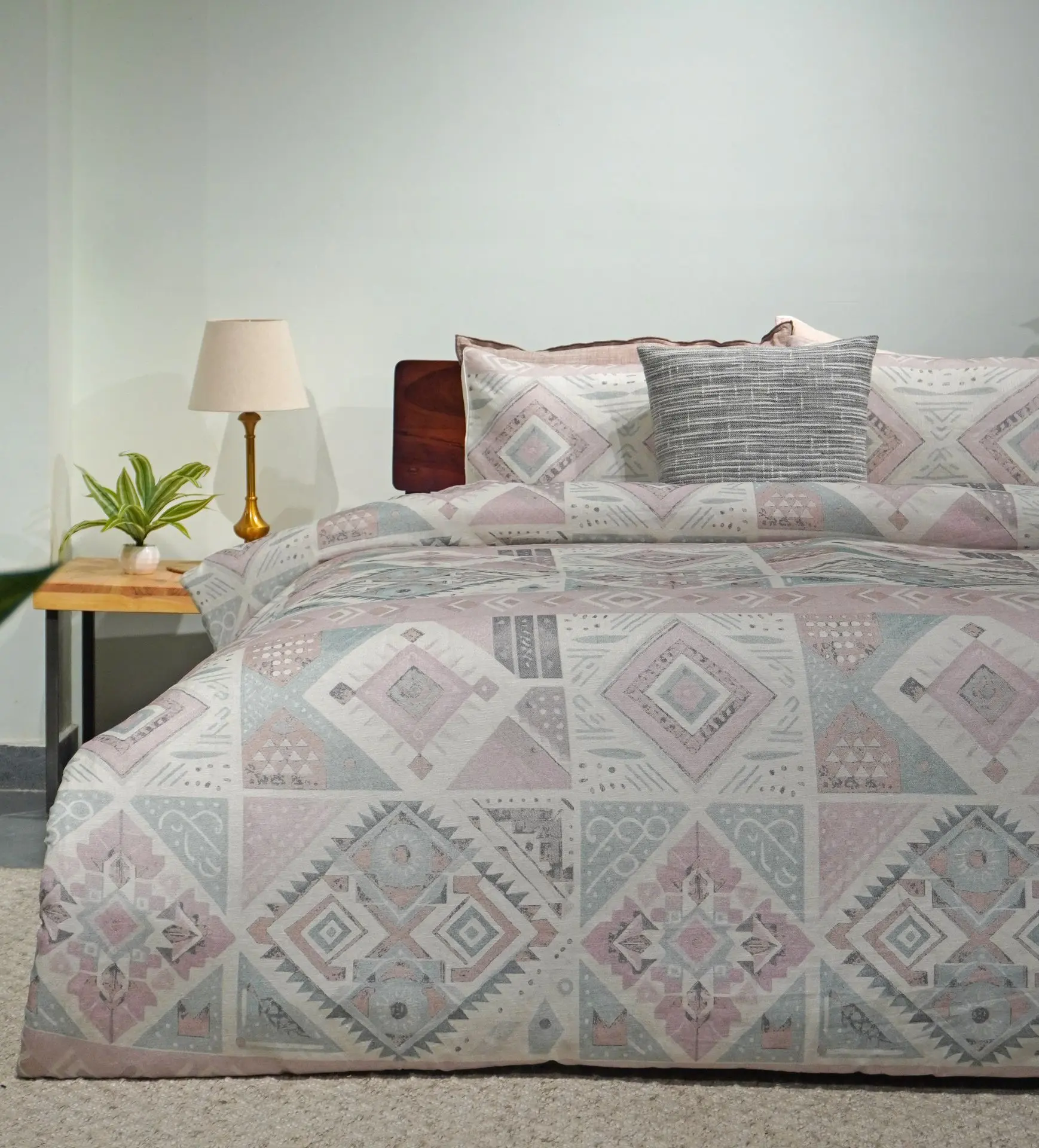 Duvet Covers / Quilt Covers
