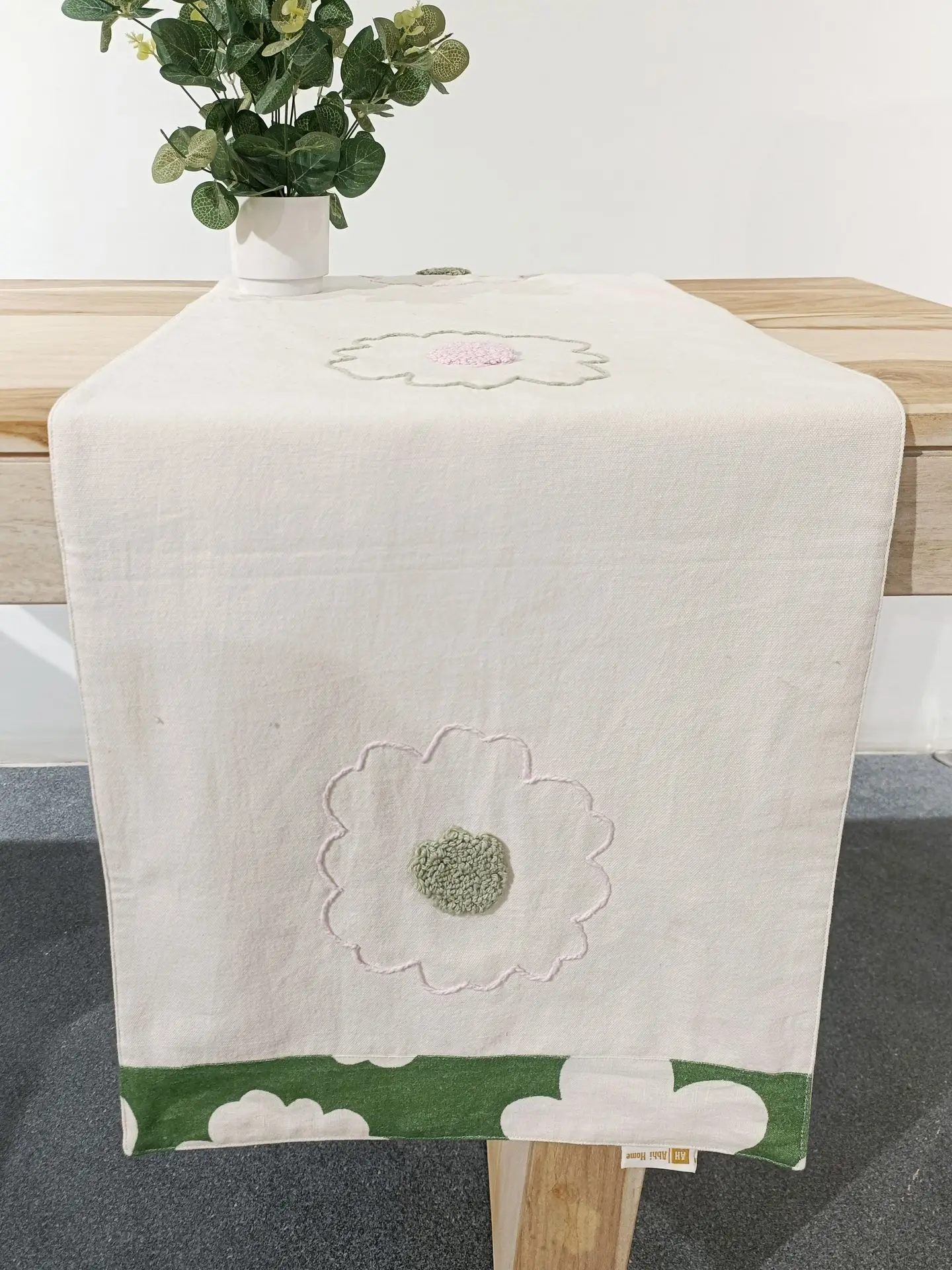 Table Runner