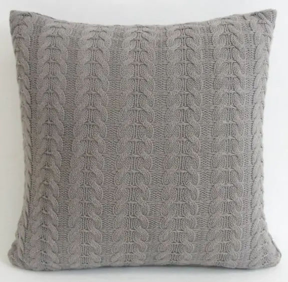 KNITTED CUSHION